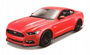 MAISTO Ford Mustang GT 2015 1/24 - model do składania