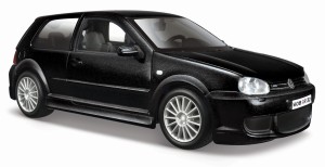 MAISTO Volkswagen Golf R32 czarny 1/24