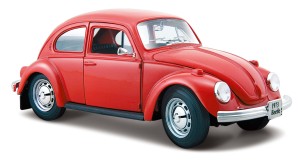 MAISTO VOLKSWAGEN BEETLE 1/24 czerwony
