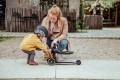 4897033966061-96606-SCOOTANDRIDE-Highwaykick-1-Lifestyle-2w1-Jezdzik-i-hulajnoga-z-zamykanym-schowkiem-1-5-lat-Zebra-(25).jpg