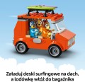 LEGO Bluey Blue i rodzinna wycieczka samochodem, zabawka dla dziecka z autkiem do zbudowania, zestaw klocków dla 4-latka z minifigurkami, prezent dla dziewczynki i chłopca, dla przedszkolaka 11202 4.jpg
