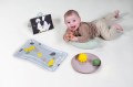 Zestaw niezbędnik do leżenia na brzuszku – Zabawka wspierająca rozwój motoryczny i poznawczy 14 11.jpg